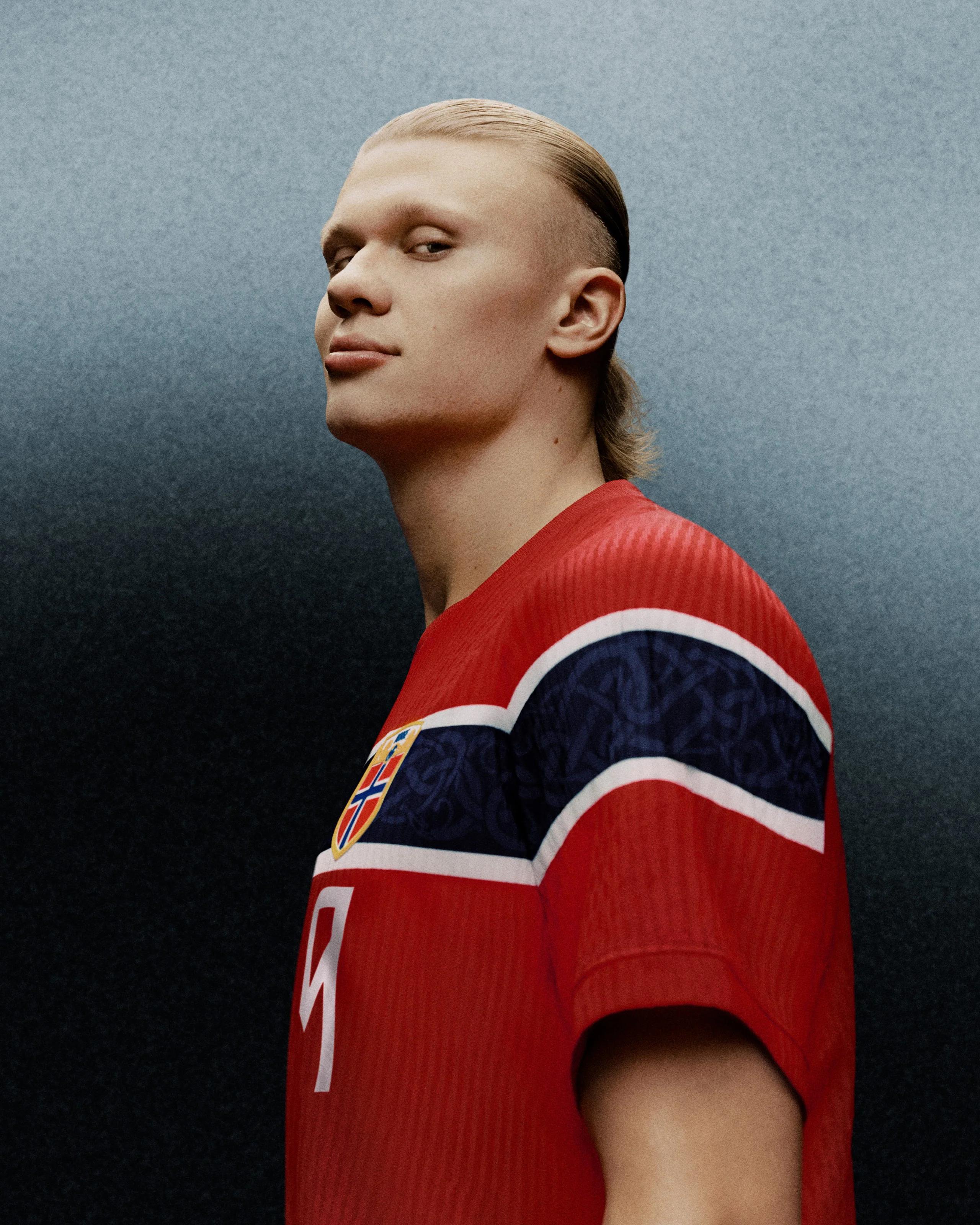 Camisa Noruega Home 2026 — editorial 2